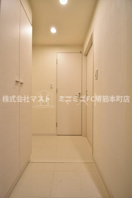 エスライズ堺筋本町の玄関