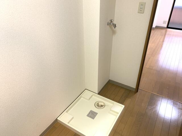 プレジール船橋のその他|室内洗濯機置き場