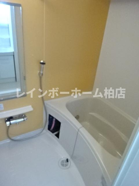 【仲介手数料：50％OFF】対象物件！の浴室|追い焚き機能・浴室乾燥機があります