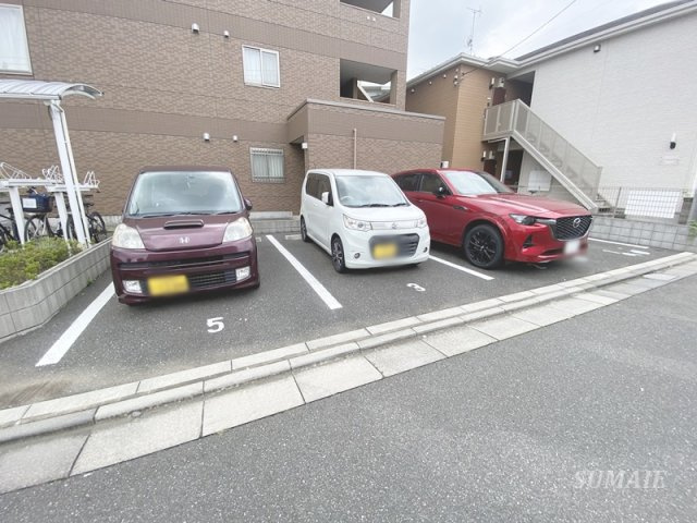 グランフェリシアの駐車場|駐車場です☆