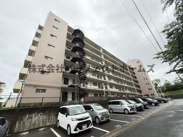 枚方ハイツ7号棟