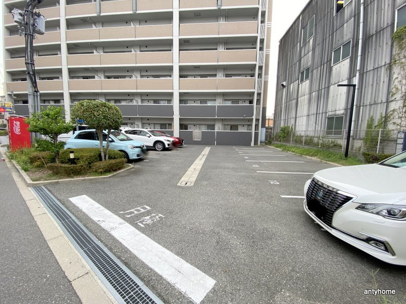 海老江サンライズ　仲介手数料無料の駐車場