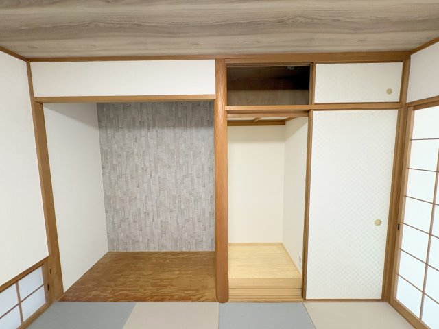 ロイヤルヒルズ東生駒の収納