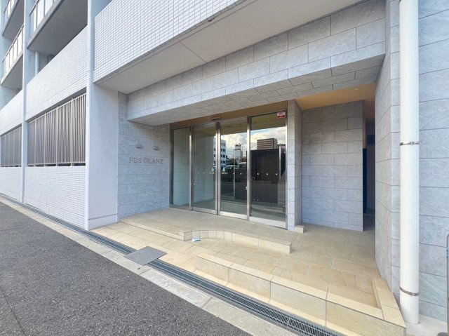 FDS GLANZのエントランス