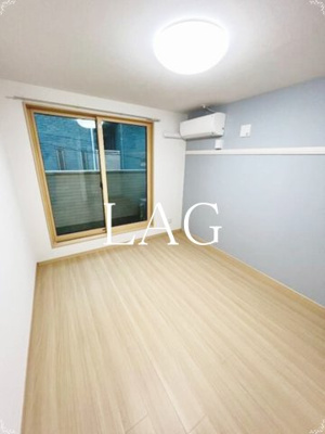 【居間・リビング】 | BeR津田沼 | 洋室のお部屋です。