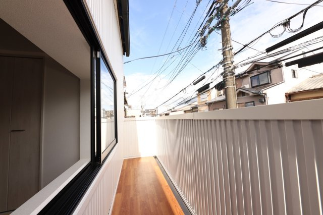 羽束師菱川町のバルコニー