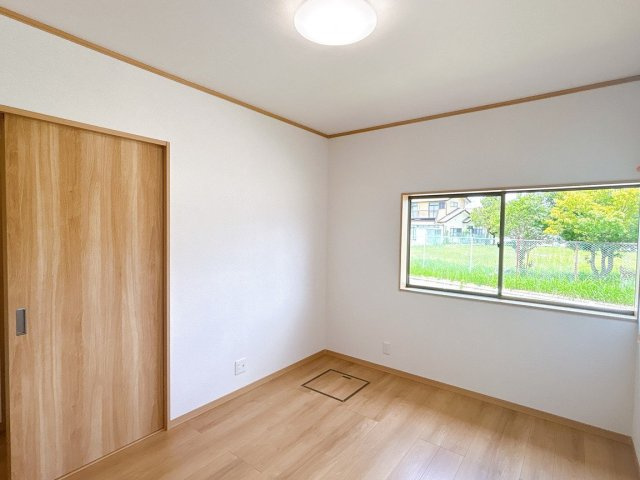 中古戸建　郡山市安積北井2丁目　安積第一小・安積中の洋室|【リフォーム中】