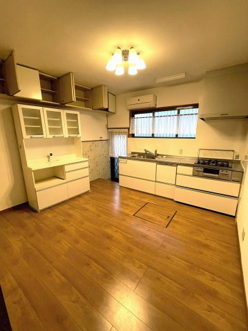 上高野　中古住宅のキッチン