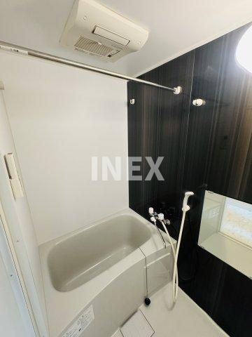 横浜市鶴見区上の宮２丁目のアパートの浴室