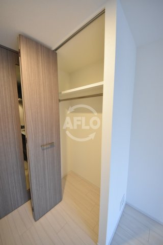 La Douceur西天満（ラドゥセール西天満）の収納|S-RESIDENCE西天満Grand Jour　クローゼット