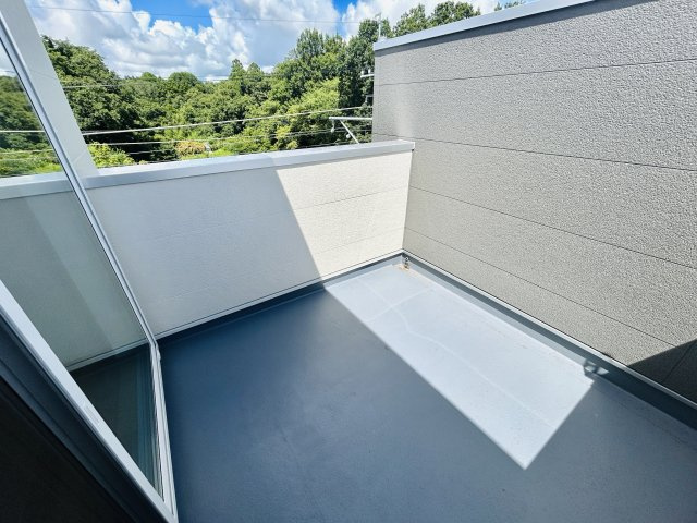 千葉市中央区生実町のバルコニー
