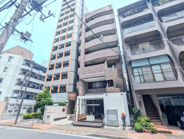 ドミール三友の外観