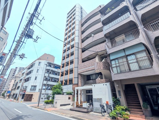 ドミール三友の外観
