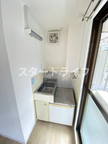 大阪市淀川区東三国６丁目の賃貸マンションのキッチン