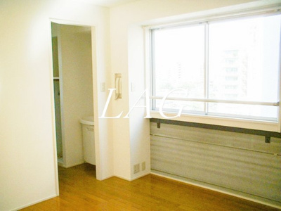 【居間・リビング】 | 三鶴屋ハウス | 洋室のお部屋です。