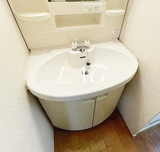 【洗面所】 | 三鶴屋ハウス | 洗面台です。