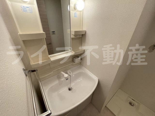 エトワールフィラントの独立洗面台