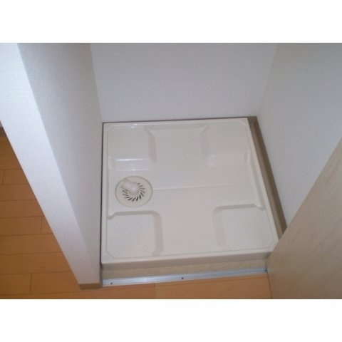 サンピエス河田町の設備|室内洗濯機置き場