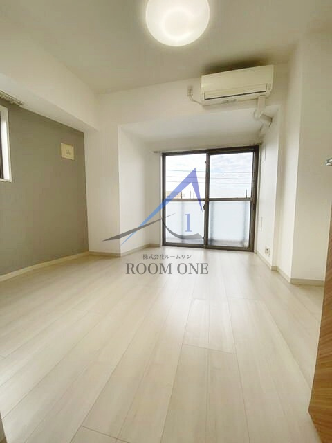 フェニックス渋谷本町の居間・リビング|洋室のお部屋です。