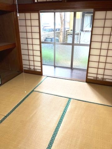 敦賀市新松島町中古戸建の和室