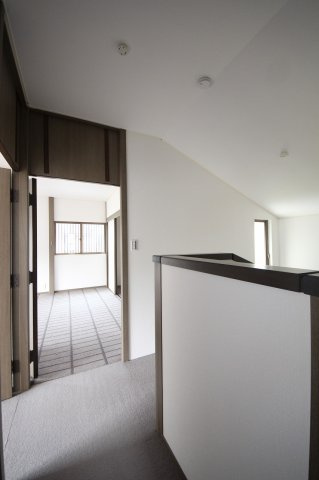 KEM日光市猪倉1期　中古戸建のエントランス|〇２Fホール〇
