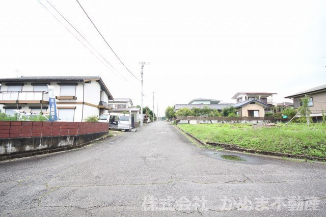 KEM日光市猪倉1期　中古戸建の前面道路含む現地写真|〇東側前面道路〇6.5ｍ公道