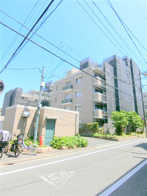多摩川パークホームズの外観