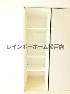 リブリ・Les Amisの収納