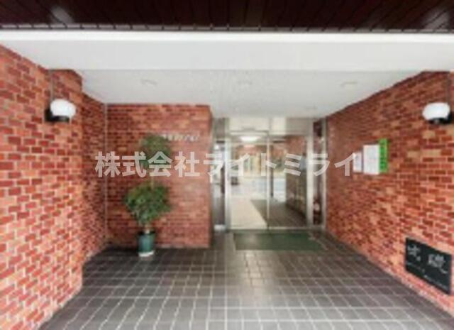 第２７宮庭マンションのエントランス| 