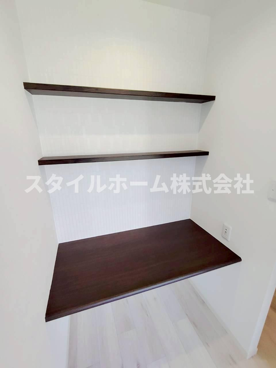 フレグランススズキAの収納|同建物内別部屋（間取り違います。）の写真です。