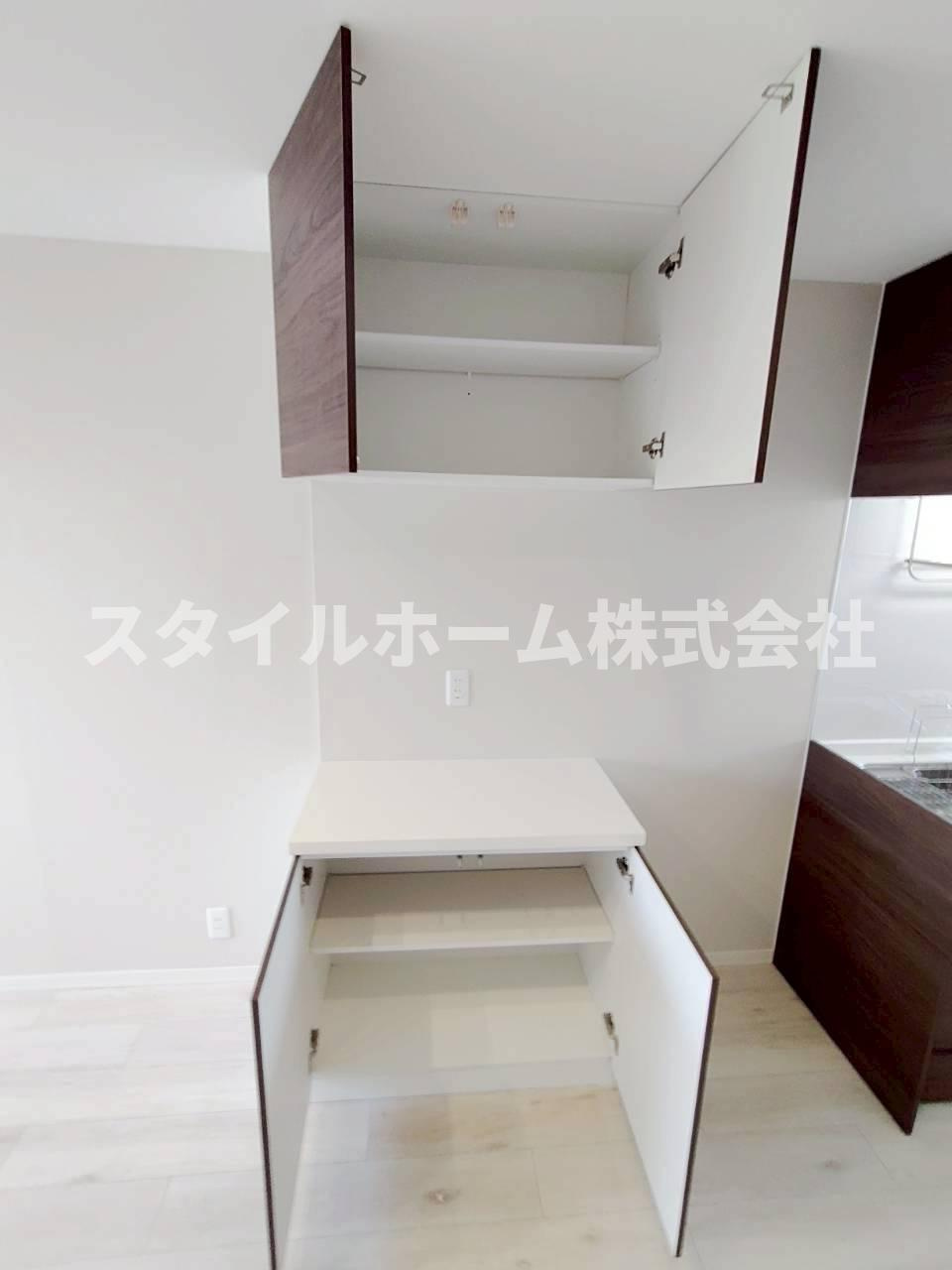 フレグランススズキAの収納|同建物内別部屋（間取り違います。）の写真です。