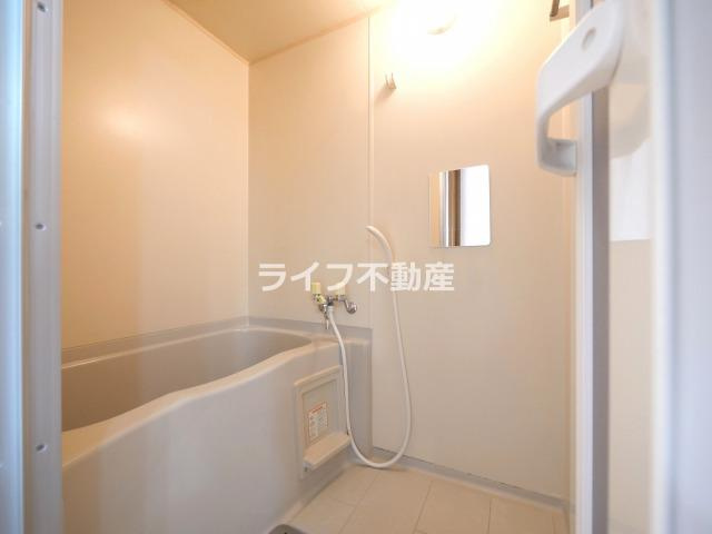 プレアール御幸町の浴室