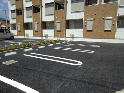 【駐車場】 | ケルンヒルズO&M(ケルンヒルズオーアンドエム)