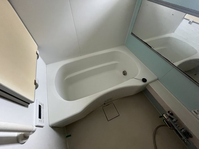 レジディア東松戸の浴室