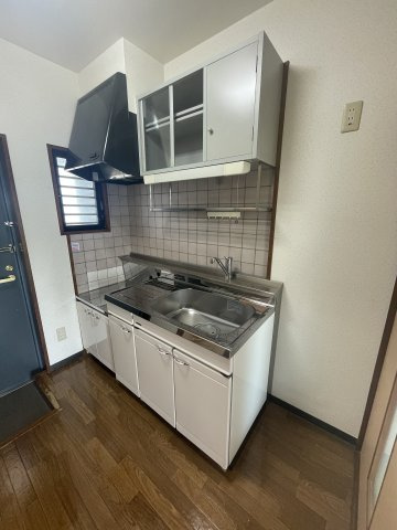 真装マンションのキッチン