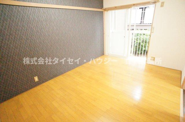 アーバンライフおゆみ野Ａ棟の居間・リビング