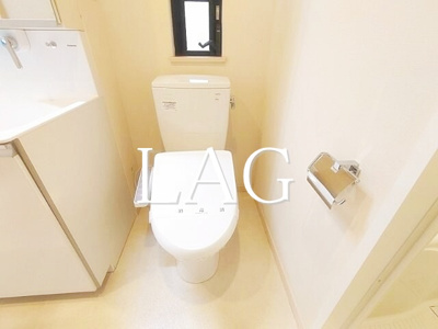 【トイレ】 | イズリウム | トイレです。