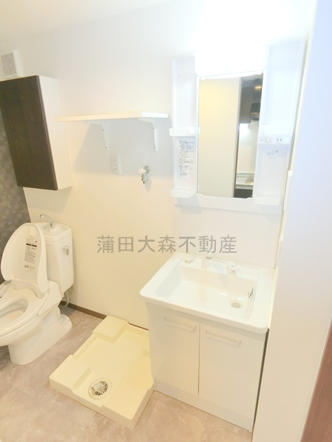 ログライフ東六郷の洗面所|洗面脱衣所　独立洗面台　　洗濯機置き場