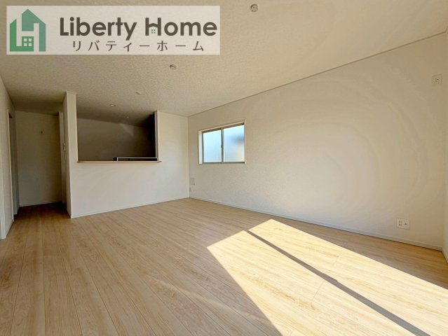 常総市若宮戸第2　新築戸建　2号棟の居間・リビング