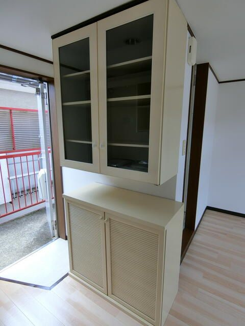 シティハウス高根木戸の収納