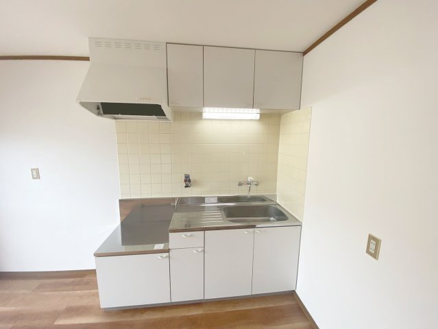 サンライズ宝塚のキッチン|きれいなキッチンです