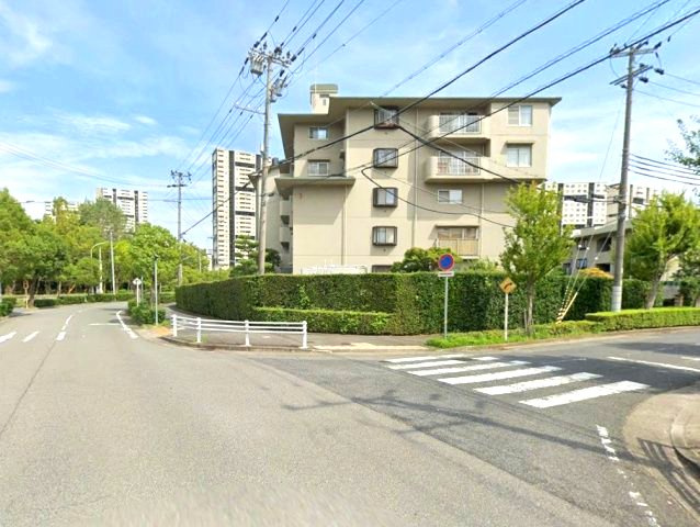 芦屋緑1住宅1号棟の外観|お陽さまの光をさわやかな風をたっぷりとりこめます
