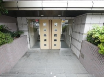 【エントランス】 | ルシェール赤坂