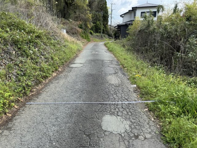 宇城市松橋町豊福の売地の前面道路含む現地写真