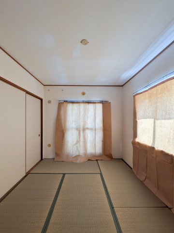 シェーヌ生駒の和室