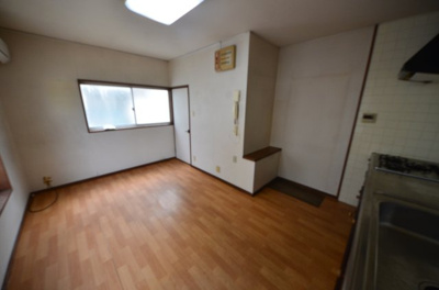【居間・リビング】 | 紫野東舟岡町 中古戸建