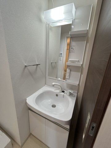 The　Residence　大庄西町の洗面所