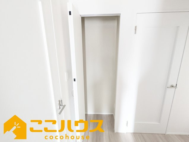 南風原町新川151番　新築戸建て　全3棟　C号棟の収納|廊下収納もございます