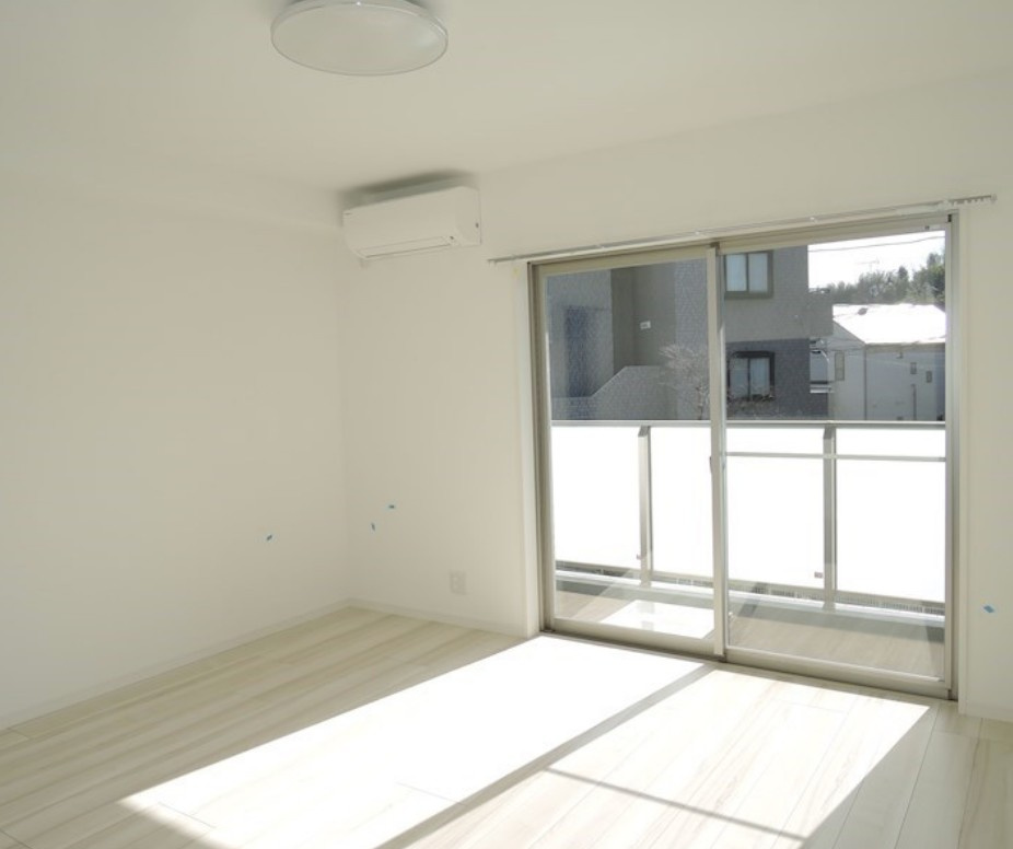 川崎市多摩区菅北浦２丁目の賃貸マンションの居間・リビング
