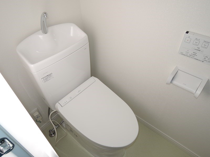 川崎市多摩区菅北浦２丁目の賃貸マンションのトイレ